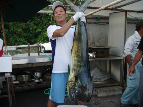沖縄でシーラ漁