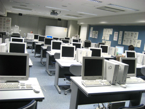 コンピュータの情報室