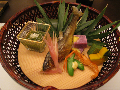 、日本料理「八幡ぼり」で夕食