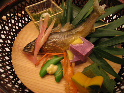 、日本料理「八幡ぼり」で夕食
